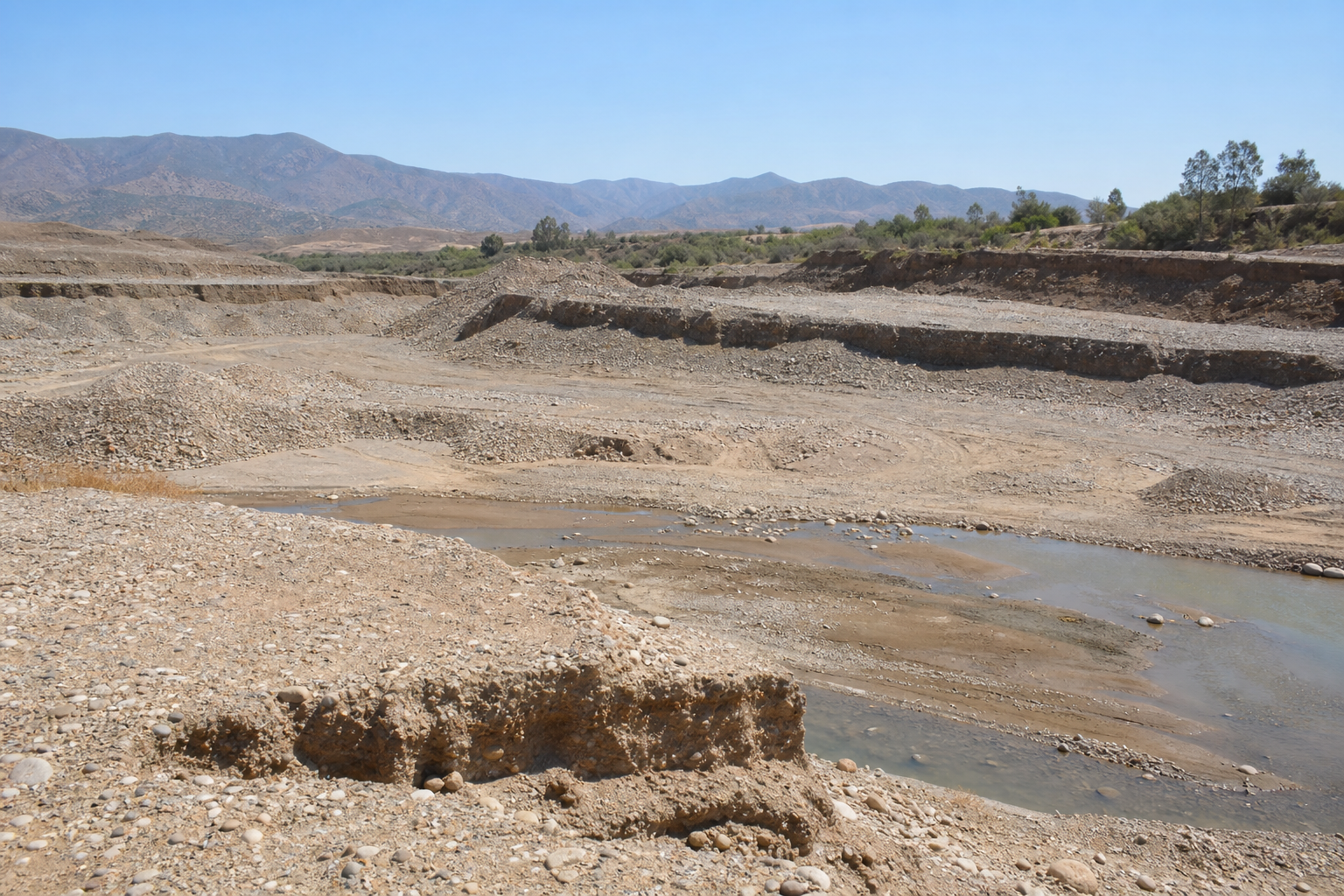 Carrière alluvionnaire — Oued Aïch, Nador
